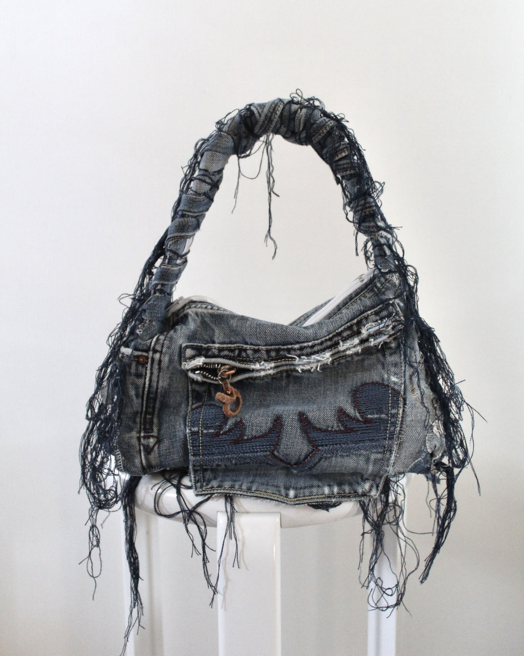 Singular denim bag