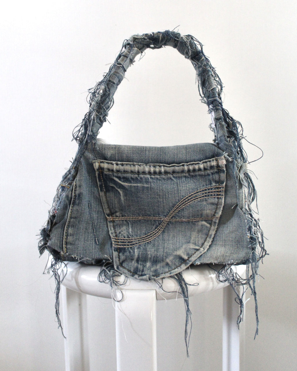 Singular denim bag